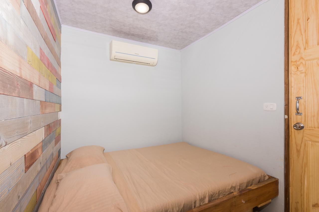 Hotel Las Olas プンタレナス エクステリア 写真
